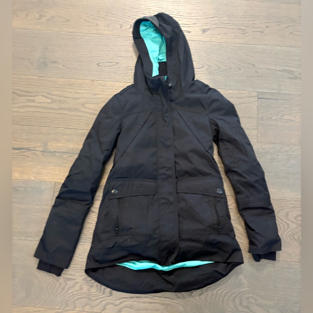 Ivivva by Lululemon girls black spring/fall jacket sz 12 ret $235
